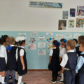 В рамках проведения Недели языков народа Казахстана, среди учеников 1 и 2 классов был проведен конкурс рисунков «Страна, соединившая народы».