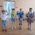 29 июня, для отдыхающих были устроены конкурсы: мальчики соревновались в армреслинге, а также силе и выносливости; а для девочек были проведены танцевальный конкурс и конкурс 