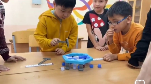 «Пластилинді шырша»