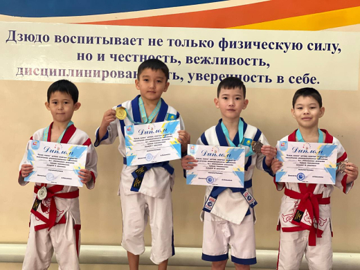 «Қазақ күрес»