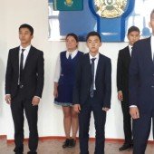 Торжественная линейка, посвященная Дню языков Казахстана