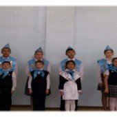 Прием в «Жас Улан» во Дворце школьников
