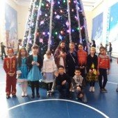 04.01.2018g students from grades 1-6 (coverage 12 people) visited the entertainment program 
